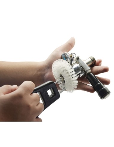 Cepillo limpia grifos simple