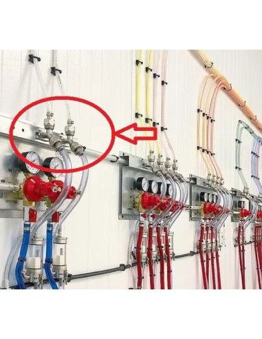 Soporte de pared 5/8"